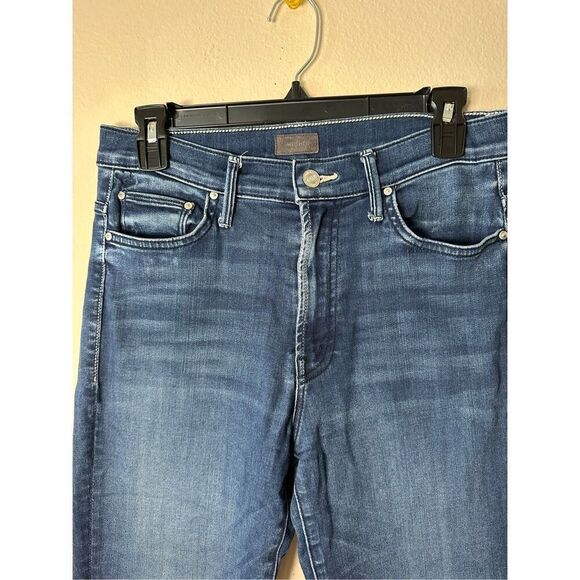 MOTHER Denim The Insider High Rise Crop Step Fray Bootcut Jeans in Tongue and Ch - Picture 3 of 14